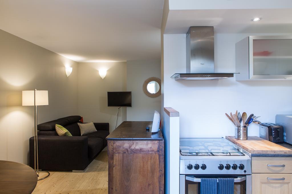 La Maison Des Vendangeurs 2 Fleury  Bilik gambar